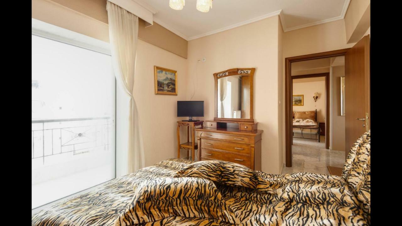 Third Floor Lux Apartment With Nice View Thessaloníki Exteriör bild
